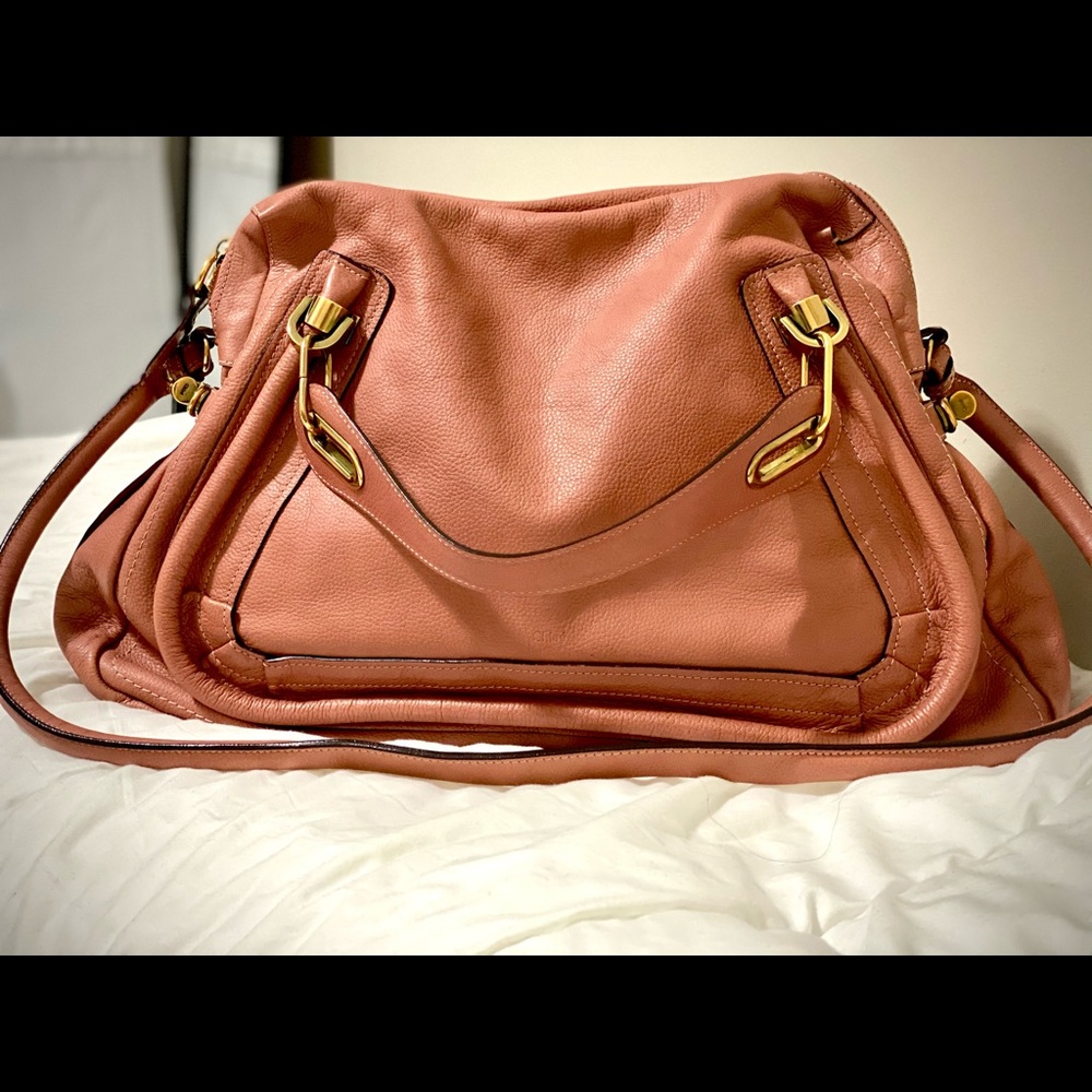 💯% Authentic Chloe Paraty - Large